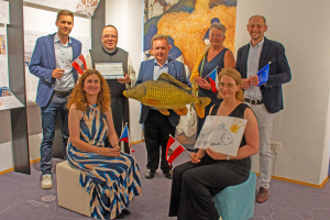 Deputy Mayor Alexander Leutgeb, Father Paulus Nüss, Mayor Franz Mold, Marta Krejčíčková, Andreas Gamerith, Eva Mayer, and Elisabeth Moll were delighted with the opening of the new Cisterscapes Visitor Center.